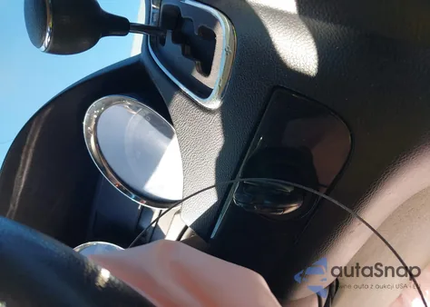 2012 Dodge Grand Caravan Sxt from USA, damaged, VIN 2C4RDGCG0CR247705